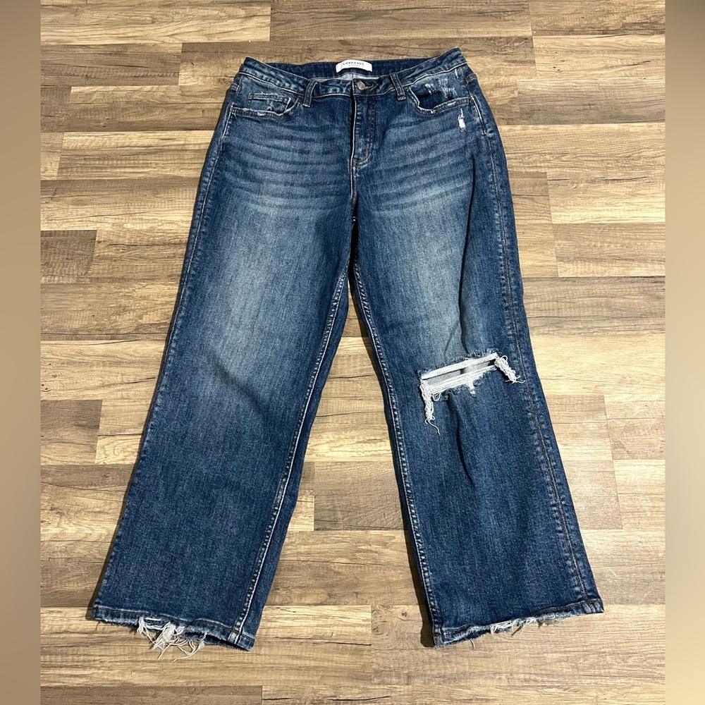 Lovervet Woman’s Mid Wash Cotton Blend Sturdy Distressed Straight Leg Jeans 31